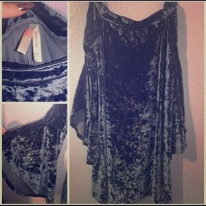 True Destiny velvet dress